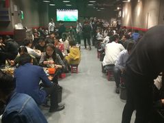 等位区-碎怂烤肉(钟楼柳巷店)