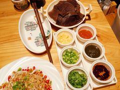 -额尔敦传统涮火锅·烧烤(鑫源山庄店)