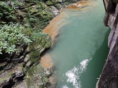 -龙水峡地缝景区