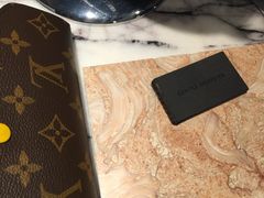 -Gentle Monster(Galleria百货狎鸥亭店)