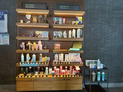 -星巴克臻选(济南万达店)