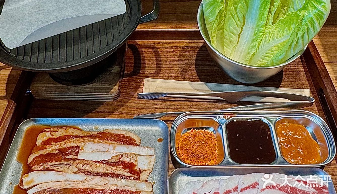 西安——Night City市内成都渣渣面·一人食烤肉
