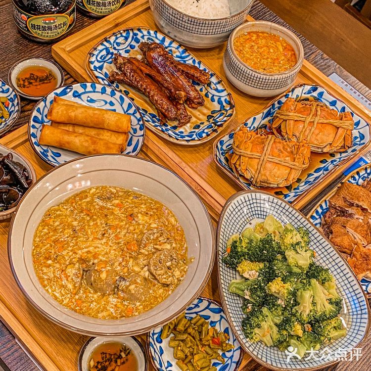 上海这碗蟹粉捞饭真的很顶🦀️！！！