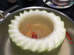 -得意咚瓜·顺德鱼生·冬瓜火锅(深圳首店)