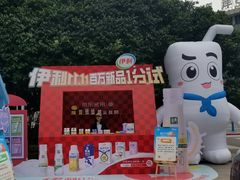-观音桥步行街