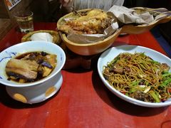 -窄巷子陕菜馆·地道陕西菜(粉巷店)
