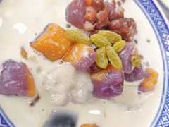 -广信牛奶甜品世家(台东店)