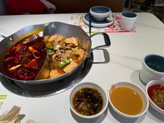 -左庭右院鲜牛肉火锅(新梅广场店)