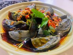 凉拌皮蛋-胡须佬鸡煲四季火锅(龙珠大道店)