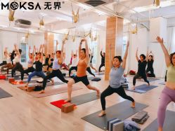 -无界瑜伽普拉提