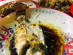 -海盗船. 龙虾烧烤. 酒馆