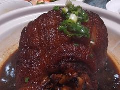 -老码头黑皮肘子锅包肉熏酱水饺(文政街店)