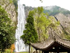 -刘伯温故里景区百丈漈