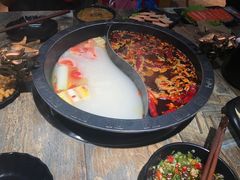 -销魂美蛙鱼头火锅(上海首店)