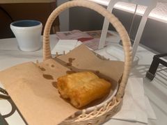 酥脆老油条-左庭右院鲜牛肉火锅(金山万达店)