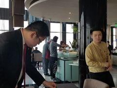 -唐拉雅秀酒店-西锦汇空中BBQ·思创餐厅