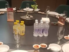 -忆江南·临江鱼馆