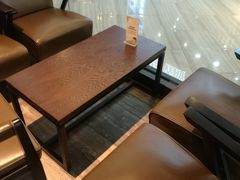 靠窗位-星巴克(古美路店)