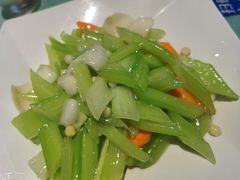 鸡头米炒百合-西塘人家•黑金冠本地好店