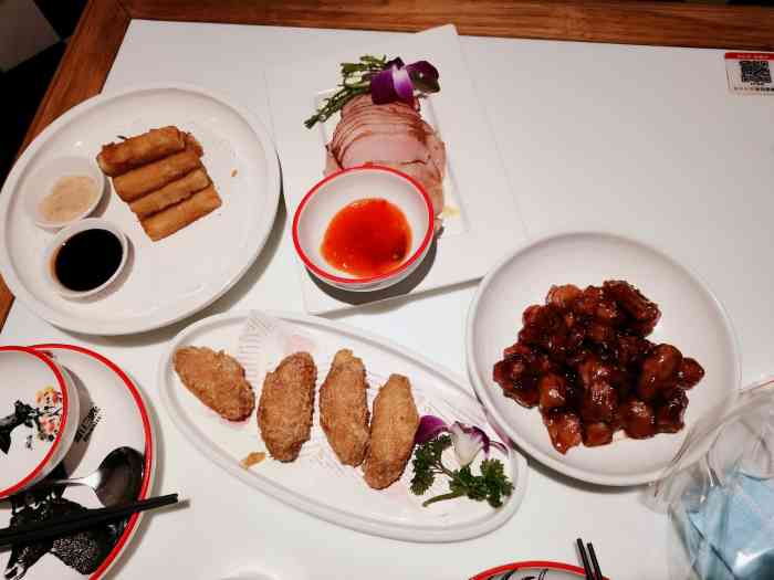 新白鹿餐厅(第一百货店)-"性价比超高,南京路上好去处啊!