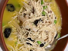 鸡汁淮扬煮干丝-扬州绿地铂骊酒店·品珍轩中餐厅