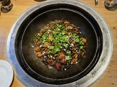 -咱屯子铁锅炖直营店(保利店)