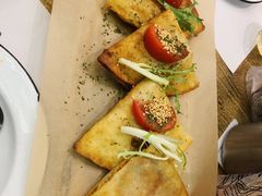 -秀伴韩式主题餐厅(泰龙城店)