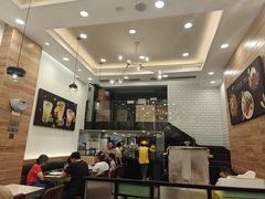 -佰搭果·广式茶餐厅(西华路店)