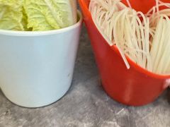 -螺思宝螺蛳粉火锅·鸭脚煲(西乡店)