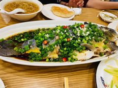 -李连贵熏肉大饼(沈阳站店)