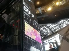 -NIKE品牌体验店(南京东路店)