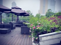 -UNI UNI(环亚凯瑟琳店)