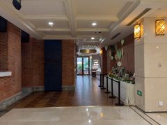 -潮一不贰·法式甜品·生日蛋糕·西式简餐(外滩店)