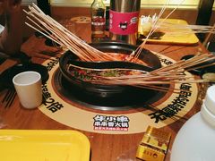 经典牛油鸳鸯锅-牛小嫩串串火锅(老国贸总店)