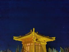 -敦煌山庄摘星阁