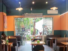 大堂-婉泰·特色小吃·舂鸡脚(告庄二店)