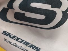 -斯凯奇(西安曲江大悦城店)