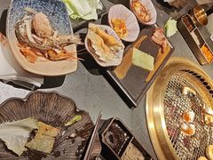 -铭牛烧肉·和牛海鲜自助(高新月牙湖店)