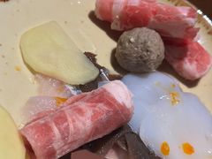 -石梅湾威斯汀度假酒店-品味餐厅·川湘菜·海鲜风味火锅·手工面食·万州烤鱼·口味牛蛙·小龙虾