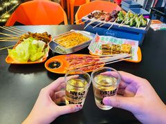 -威记烧嘢·南宁烧烤·超级生牛(绿地店)