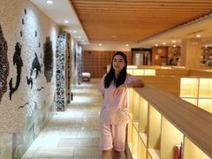 -碧中海汤泉汗蒸酒店