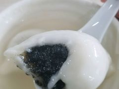 -老西白点心店