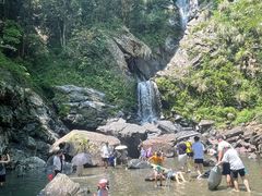 -石台牯牛降景区