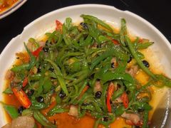 -川流不息·地道川菜·小龙虾(新松江路店)