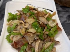 -蔼若春.传承云南菜(金碧公园店)