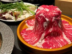 -牛YO寿喜烧·铁板烧和牛火锅自助(市府恒隆店)