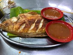 -黄亚华小食店(Jalan Alor)