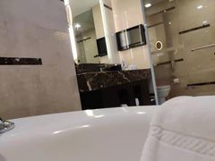 -青岛海尔洲际酒店