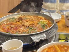 -喇喇排骨火锅·传统韩式脊骨汤(望京西园总店)