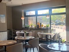 -必胜客(漕宝路店)